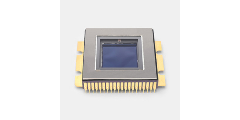ПЗС-сенсор изображения Hamamatsu Photonics S12071