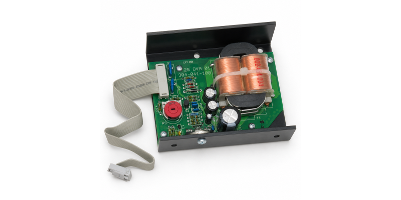 Усилитель мощности Industronic 25 DVA 01