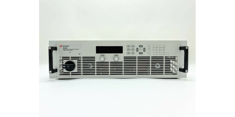 Источник питания Keysight N8920A