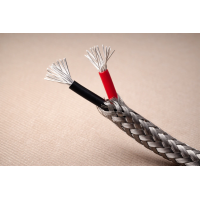 Руководство по кабелям для PA-систем 2026: сечение, материалы и потери