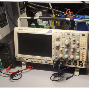 Осциллограф Tektronix MDO3054